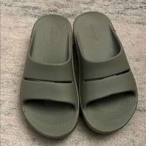 OOFOS Sage Green Slide Sandals